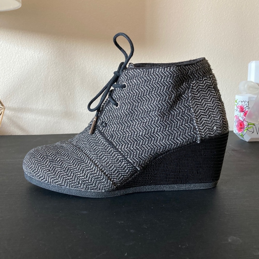 TOMS Women’s Booties